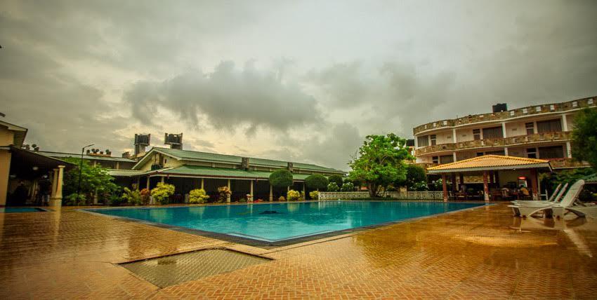 Chilaw City Hotel 尼甘布 外观 照片